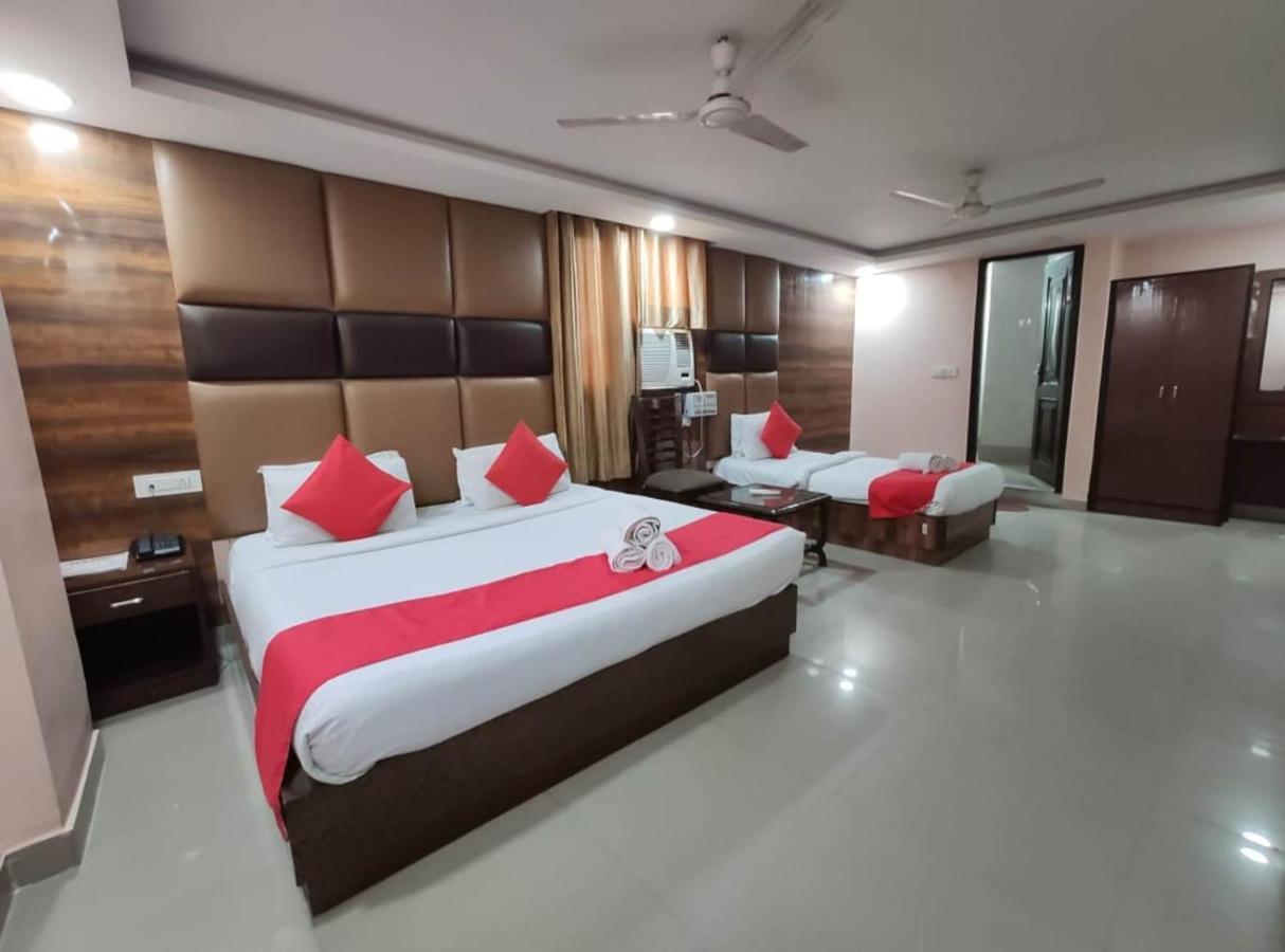 Hotel Aerotech Near Igi Airport Új-Delhi Kültér fotó